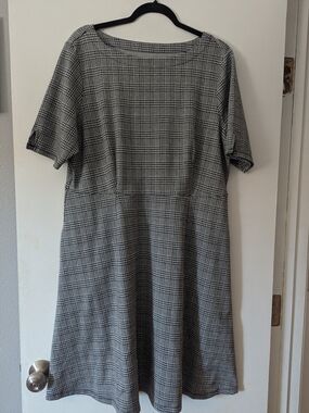 Croft & Barrow Black and White Plaid Midi Dress